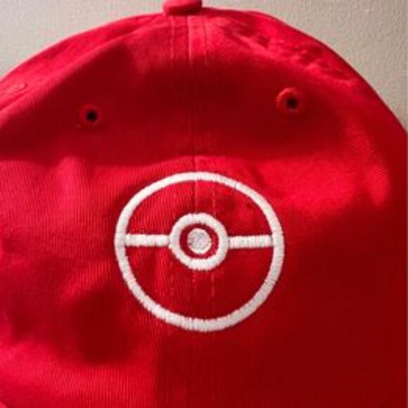Pokeball Hat - Team Valor - Picture 3 of 4